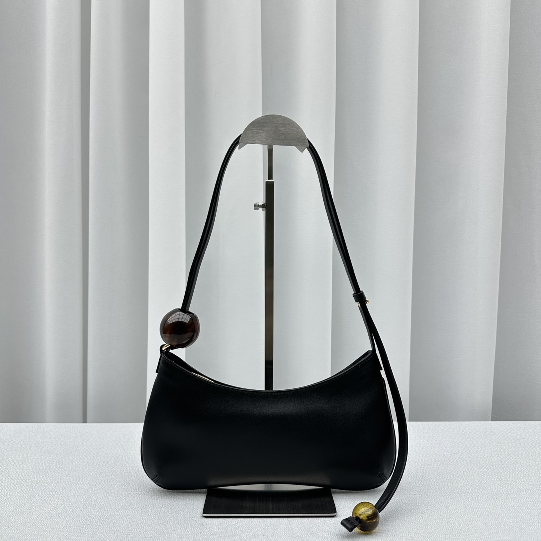 Jacquemus Satchel Bags